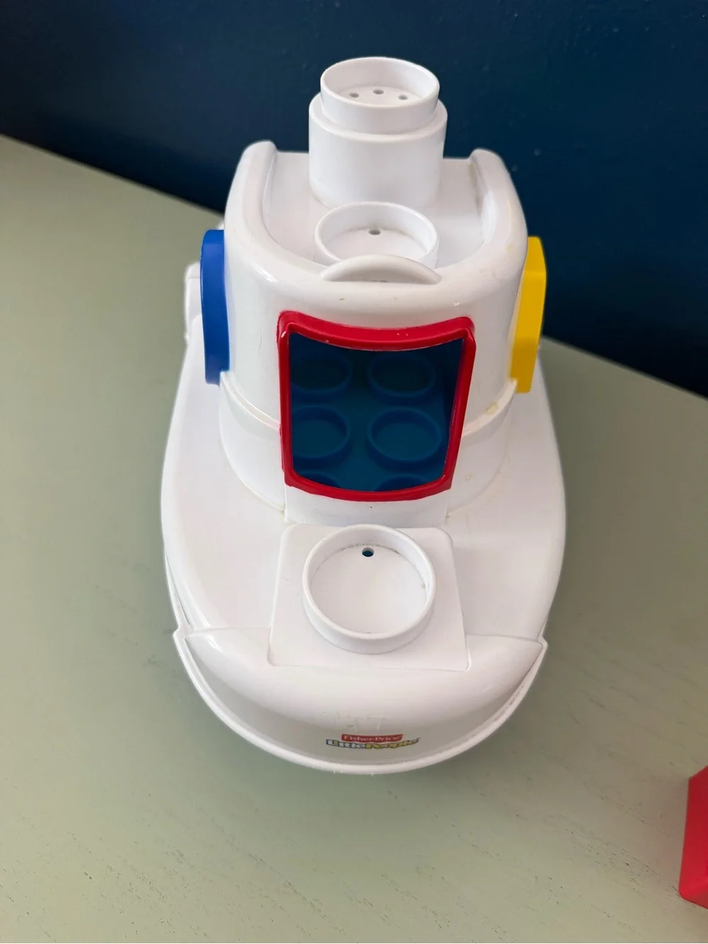 Vintage 2007 Fisher Price Little People Tugboat Shape Sorter with Blocks Flag